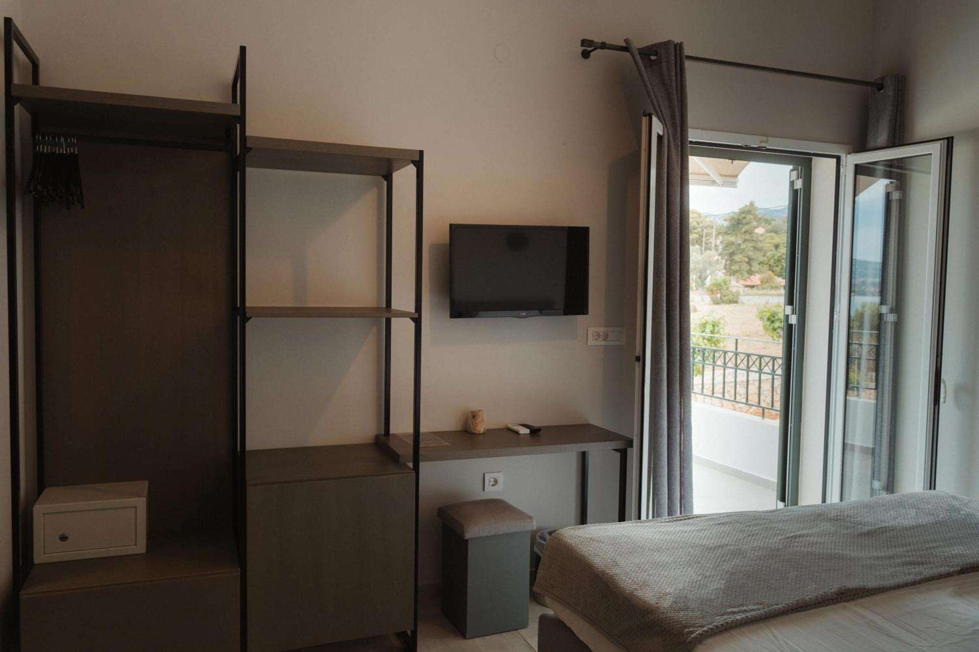 Limanaki Hotel Argostoli  Luaran gambar